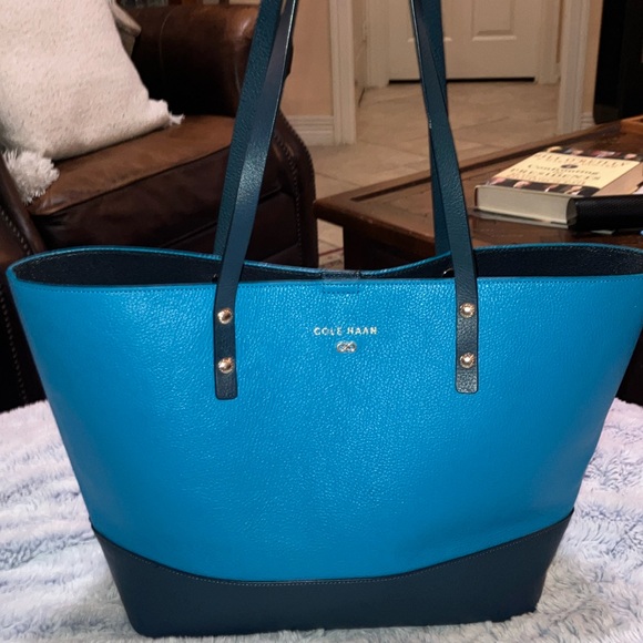 Cole Haan Blue Color block leather Tote Elegant Everyday Bag